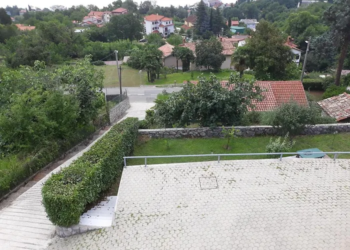 Ceric Apartamento Lovran